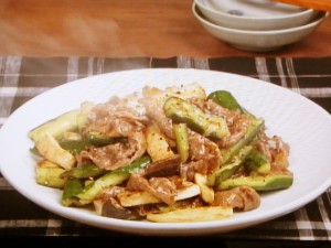 【キューピー３分クッキング】きゅうり、牛肉、エリンギの炒めもののレシピ・小林まさみ