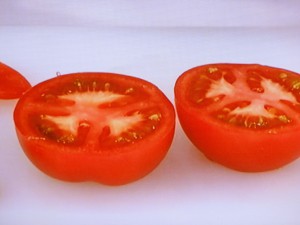 トマトのバジルパン粉焼き