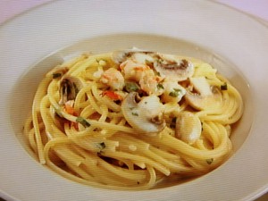 【上沼恵美子のおしゃべりクッキング】海老のカレークリームパスタのレシピ・上沼恵美子・小池浩司
