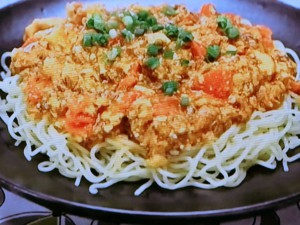 【みんなの家庭の医学】ドライカレーのあんかけ焼きそばのレシピ・ビートたけし・奥薗壽子