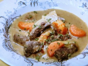 【きょうの料理】牛肉とにんじんのビール煮のレシピ・塩田ノア