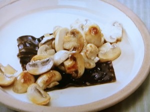 【おかずのクッキング】マッシュルームサラダの昆布バター蒸し焼きのレシピ・土井善晴