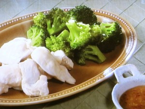 【きょうの料理ビギナーズ】鶏肉とブロッコリーの酒蒸しのレシピ・河野雅子