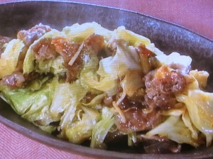 【きょうの料理ビギナーズ】キャベツと牛肉のピリ辛レンジ蒸しのレシピ・河野雅子