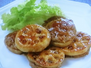 【きょうの料理ビギナーズ】れんこんのひき肉のせ照り焼きのレシピ・河野雅子