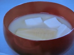 【おかずのクッキング】たけのこと豆腐の味噌汁のレシピ・土井善晴