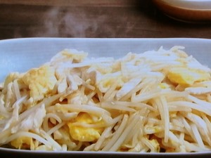 【キューピー３分クッキング】鶏胸肉、もやし、卵の炒めもののレシピ・藤井恵