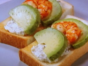 【きょうの料理ビギナーズ】アボカドシュリンプサンドのレシピ・関岡弘美