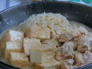 【キューピー３分クッキング】鶏肉、しらたき、厚揚げのごま煮のレシピ・田口成子