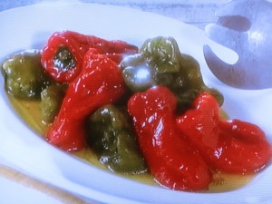 【きょうの料理ビギナーズ】ピーマンの丸ごとグリル焼きのレシピ・河野雅子