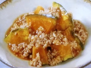 【きょうの料理ビギナーズ】かぼちゃのピリ辛そぼろあんかけのレシピ・河野雅子