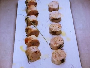 【ZIP！速水もこみちのMOCO''Sキッチン】もこみち流　鶏のガランティーヌ風のレシピ・速水もこみち