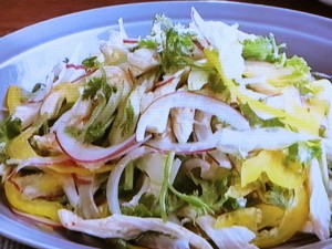 【キューピー３分クッキング】蒸し鶏のエスニックサラダのレシピ・石原洋子