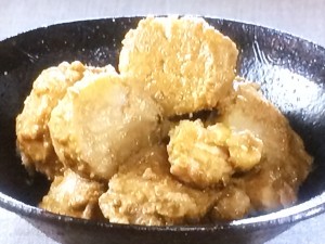 【きょうの料理ビギナーズ】里芋と鶏肉のごま煮のレシピ・河野雅子