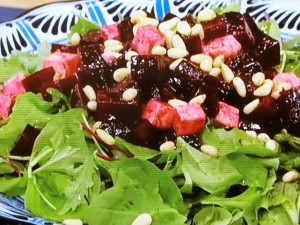 【COOK9】ビーツと豆腐の美人サラダのレシピ・ユリア・ヴェッチノワ