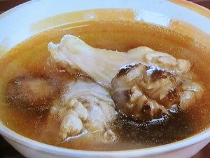 干し椎茸と鶏肉のスープ(シャングータン)