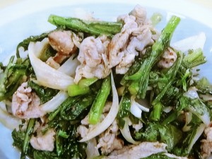 【きょうの料理】春菊と豚こまの粒マスタード炒めのレシピ・みないきぬこ