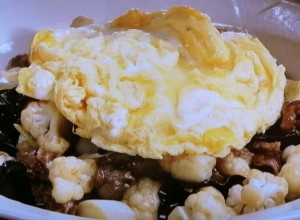 【キューピー３分クッキング】牛肉とカリフラワーのオイスターソース炒め 卵のせのレシピ・石原洋子
