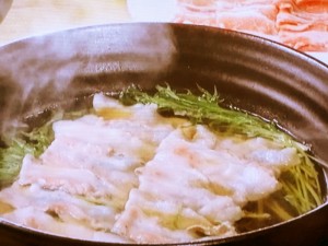 【きょうの料理ビギナーズ】豚肉と水菜の鍋のレシピ・河野雅子