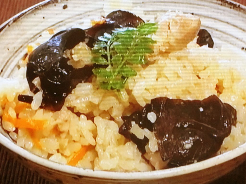 【あさイチ】きくらげと鶏の炊き込みごはんのレシピ・クイズとくもり・黒須浩之