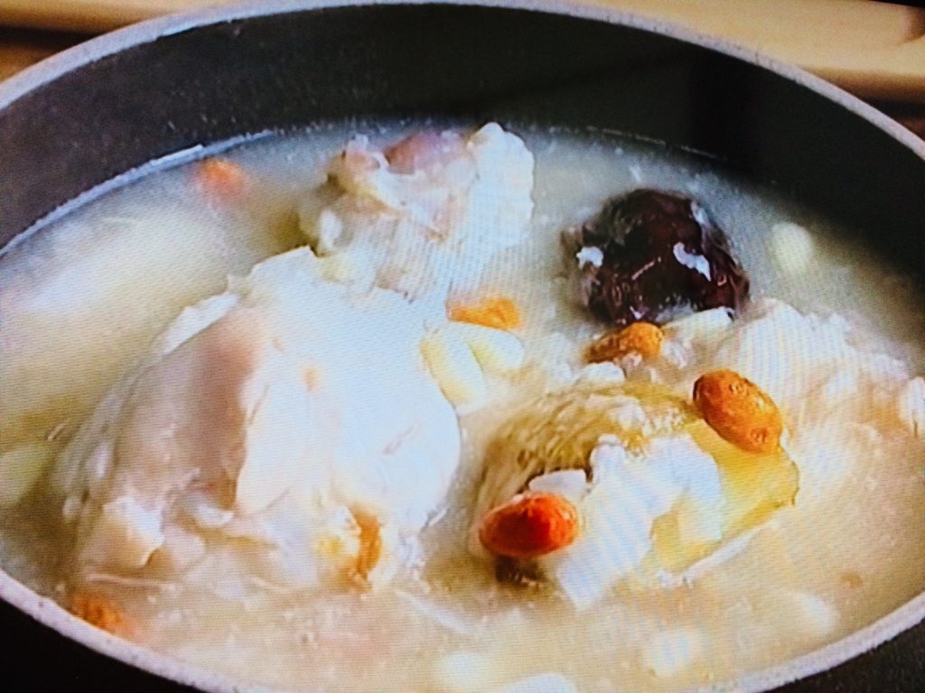 【キューピー３分クッキング】鶏手羽元の参鶏湯（サムゲタン）のレシピ・上島亜紀