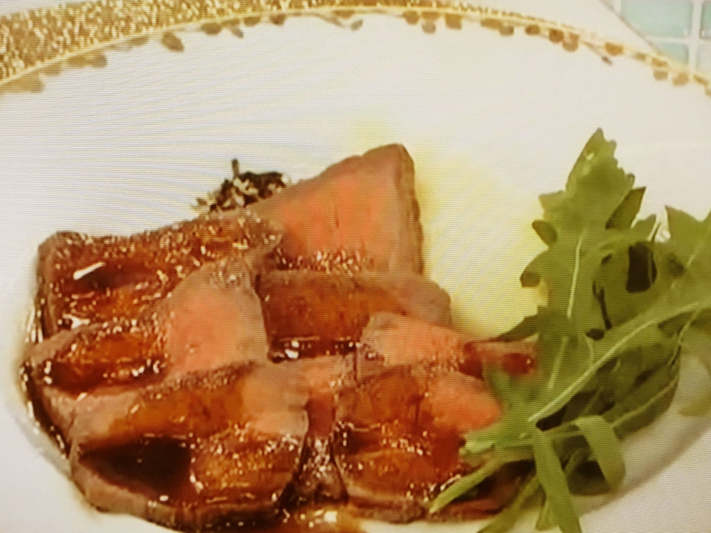 【夢の３シェフ競演】フライパン・ローストビーフ　イタリアンマッシュポテト添えのレシピ・夢の３シェフ競演・落合務