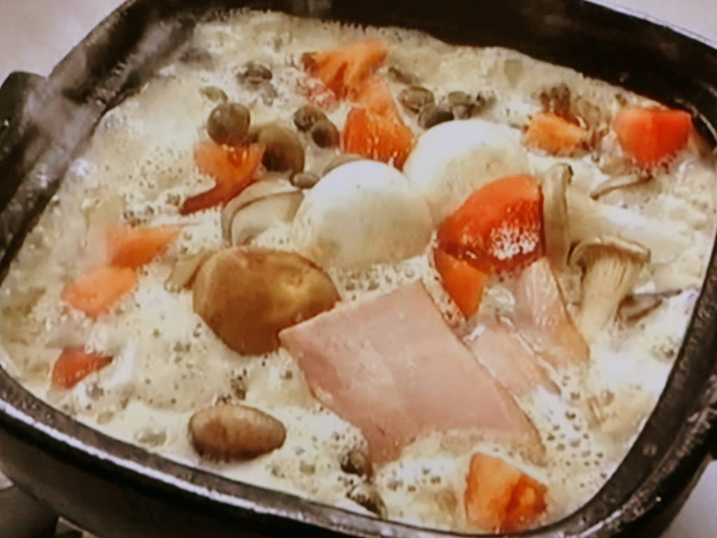 【きょうの料理】豆乳とトマトのきのこ鍋のレシピ・佐々木浩