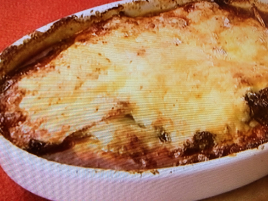 【おかずのクッキング】白菜とミートソースの重ねグラタンのレシピ・真藤舞衣子