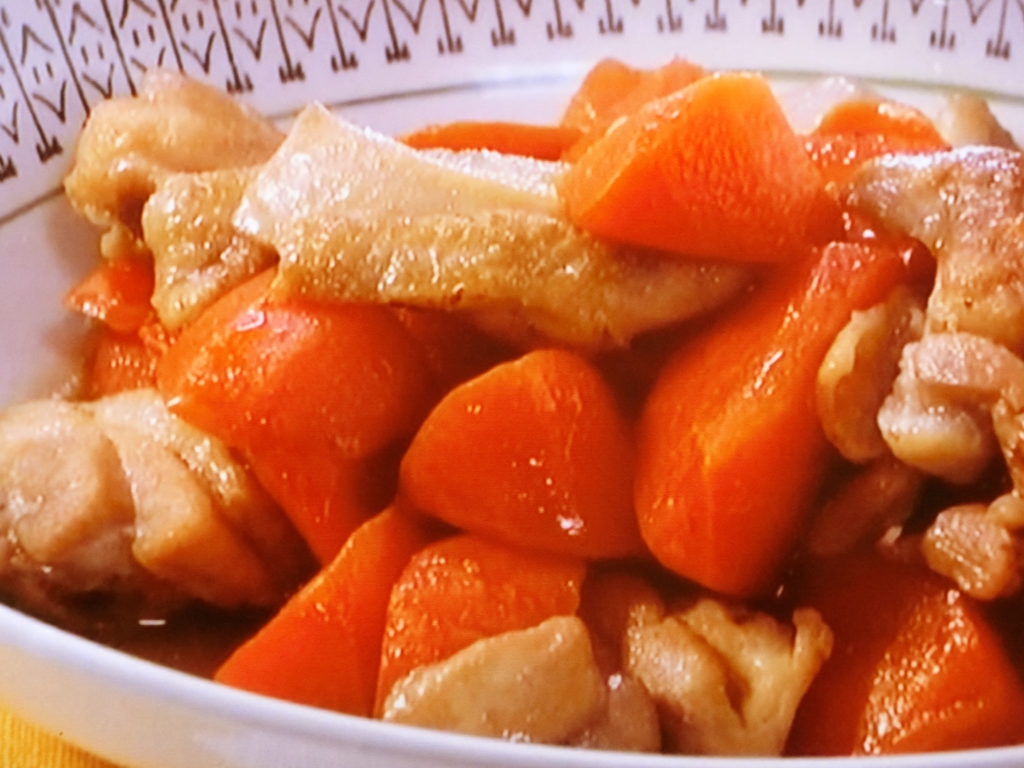 【きょうの料理ビギナーズ】春にんじんと鶏肉の炒め煮のレシピ・藤野嘉子