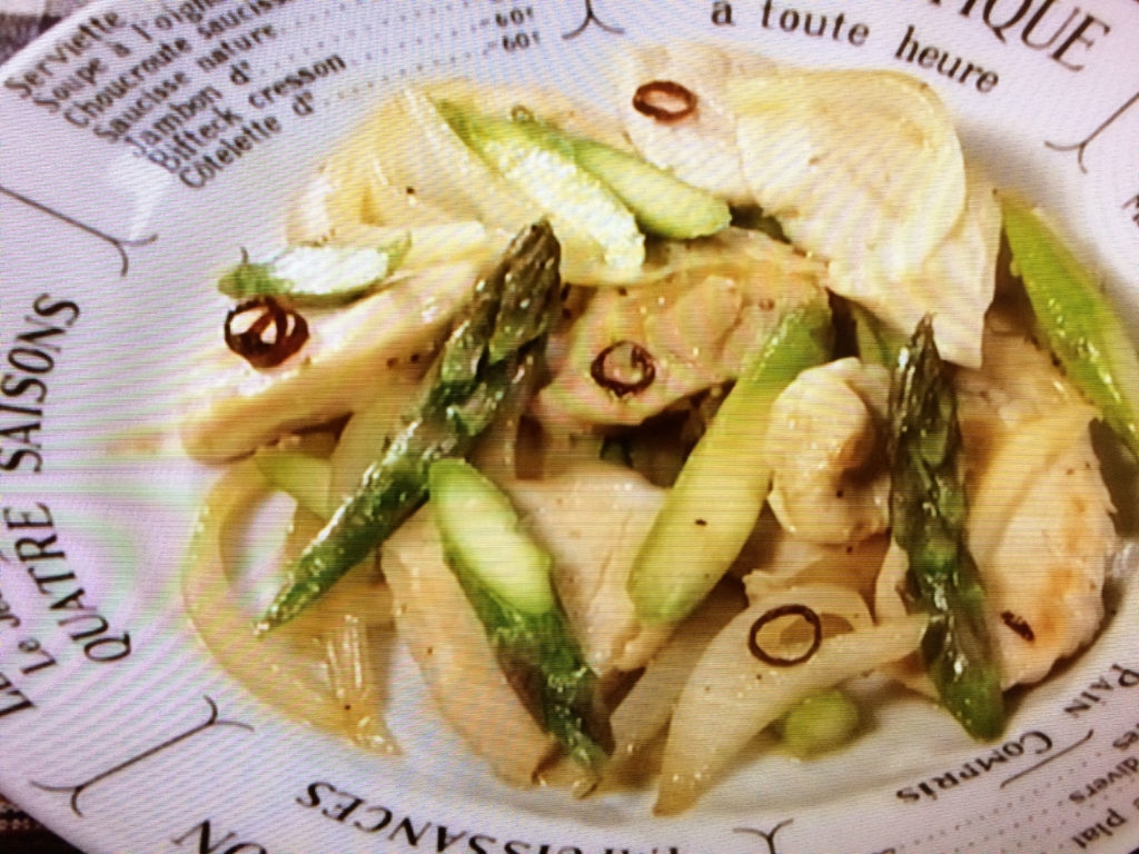 【ひるまえほっと】鶏肉とアスパラのペペロンチーノ風炒めのレシピ・柴田真希