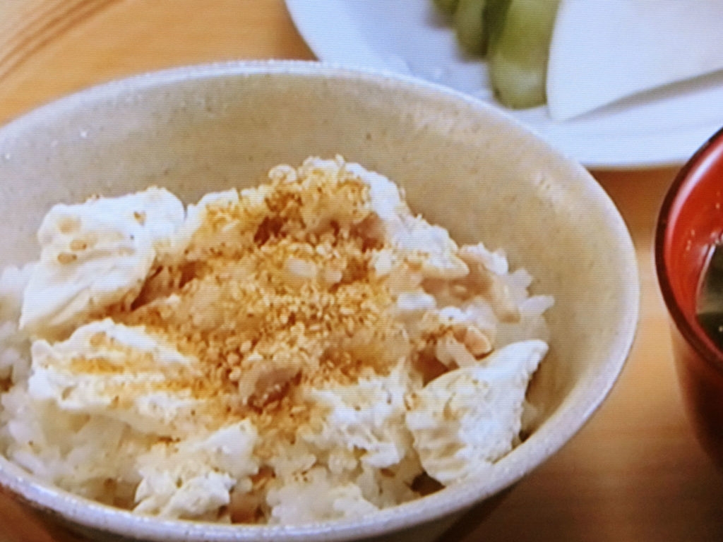 【おかずのクッキング】豆腐と鶏肉の炊き込みご飯のレシピ・土井善晴