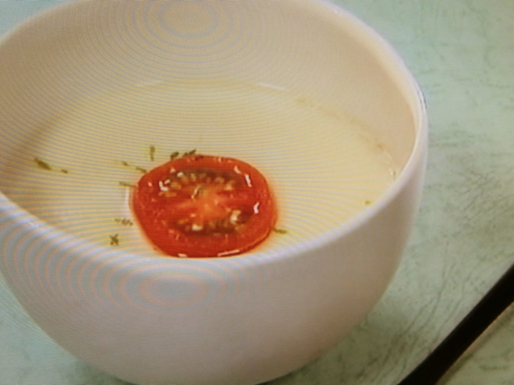 【おかずのクッキング】トマトの冷たい茶碗蒸しのレシピ・荒木典子