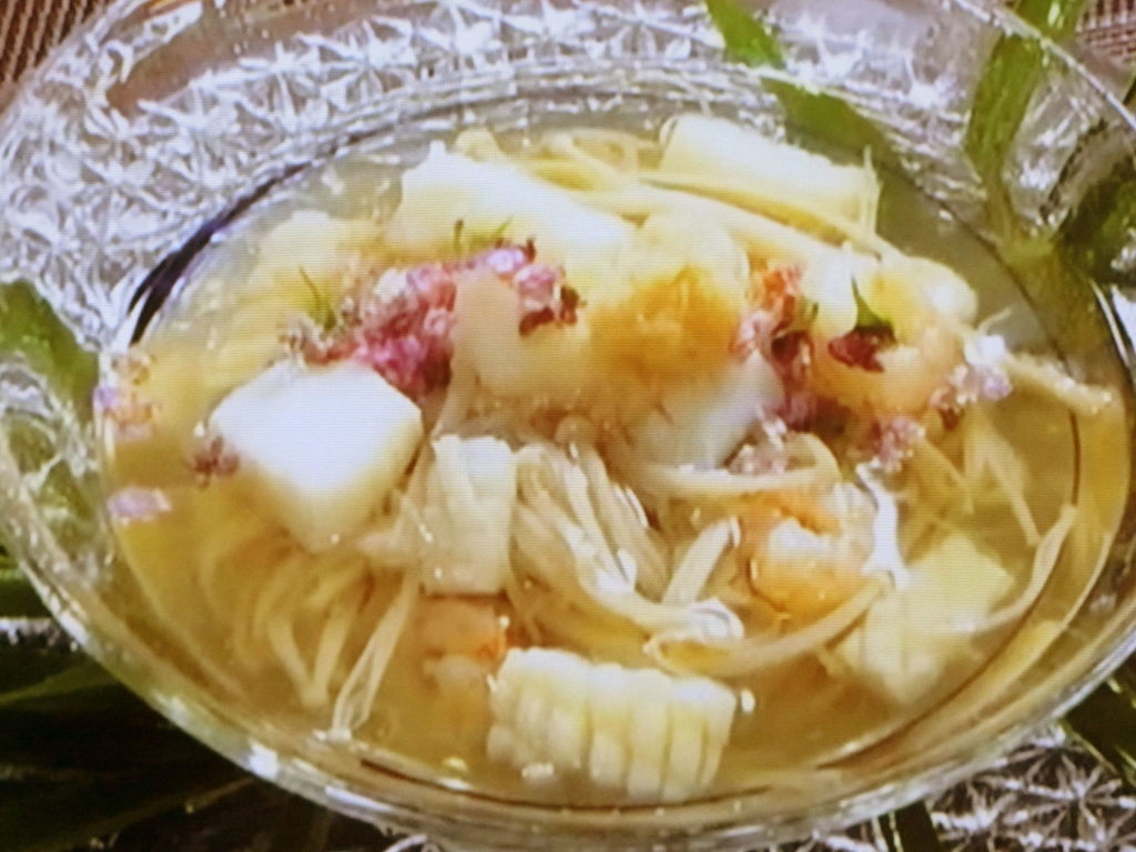 【クイズとくもり】つるつる！エノキ麺のシーフードおすましのレシピ・クイズとくもり・野永喜三夫
