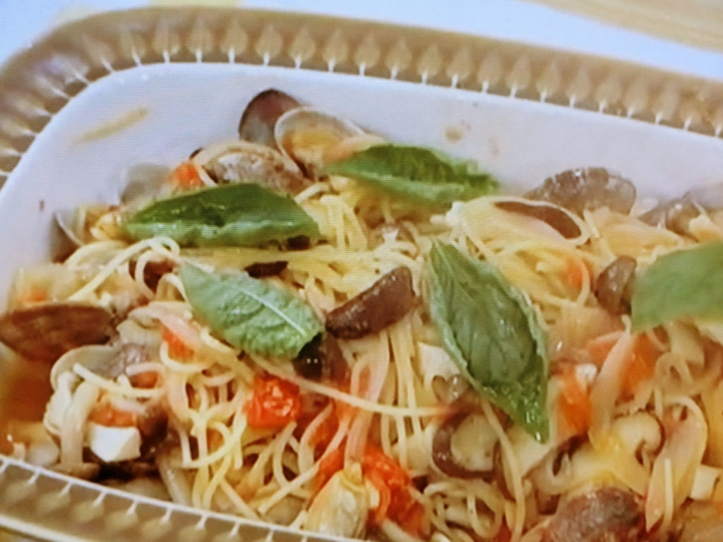 【平野レミの早わざレシピ】すいとりボンゴレきのこパスタのレシピ・平野レミ