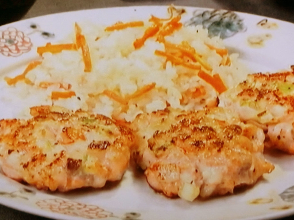 【土曜はナニする】秋鮭ハンバーグのレシピ・栗原友