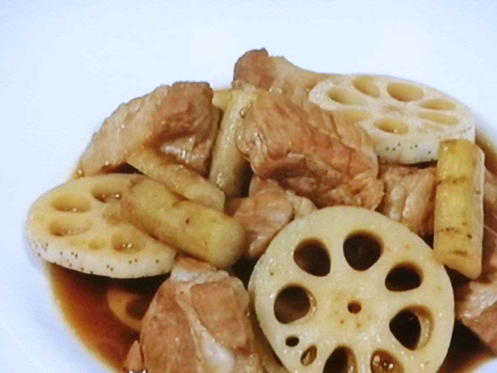 【ひるまえほっと】れんこんとごぼうと豚肉のビール煮のレシピ・川上文代