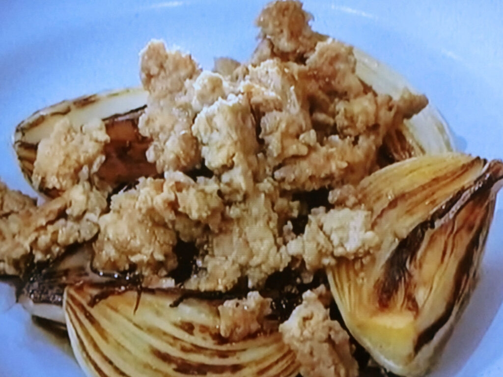 【きょうの料理】こんがりたまねぎとゴロゴロひき肉のサラダのレシピ・平山由香