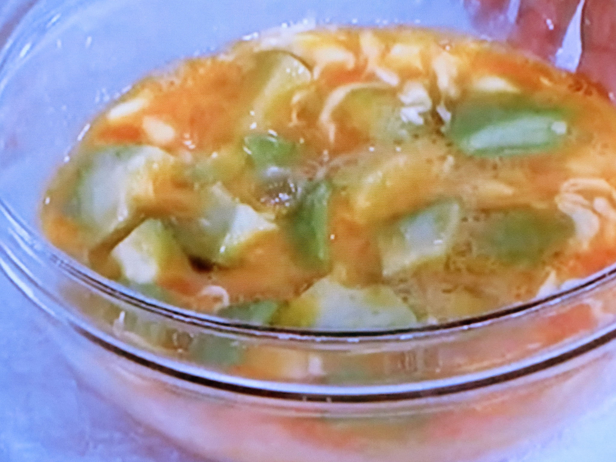 アボカドと卵の朝食ラップのレシピ