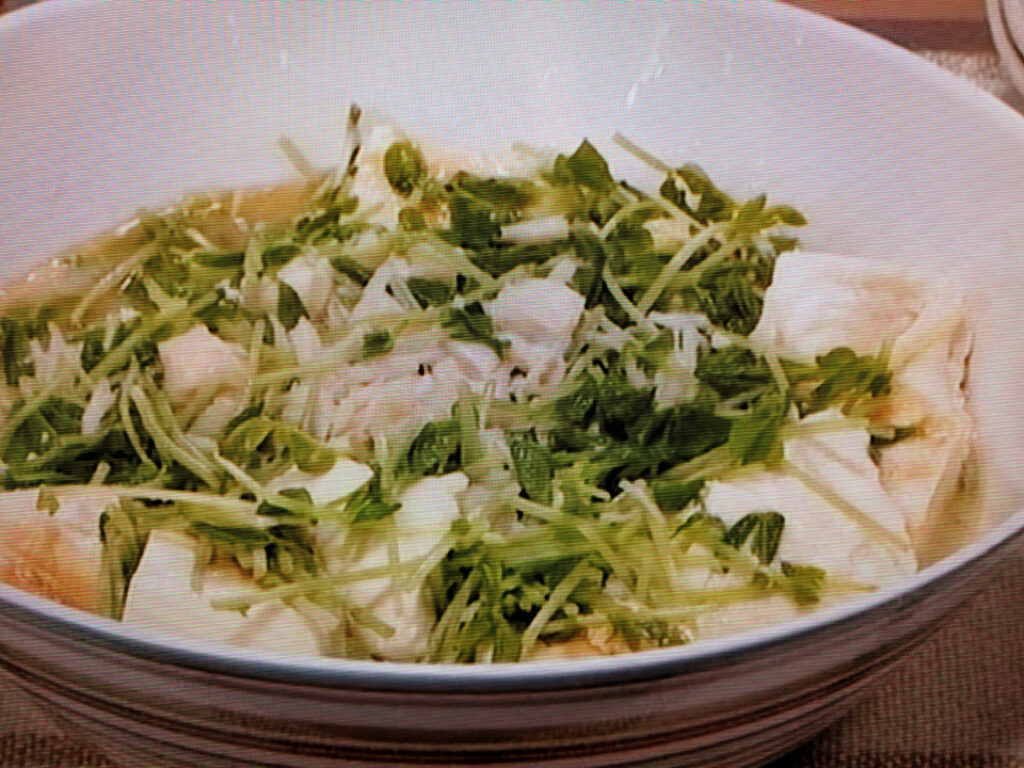 【キューピー３分クッキング】豆腐、豆苗、帆立缶のレンジ蒸しのレシピ・小林まさみ