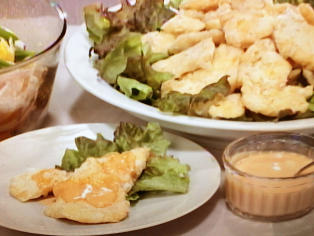 【キューピー３分クッキング】鶏胸肉の衣揚げ オーロラソース添えのレシピ・小林まさみ