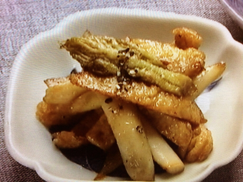 【おかずのクッキング】うどと油揚げの大人きんぴらのレシピ・大原千鶴