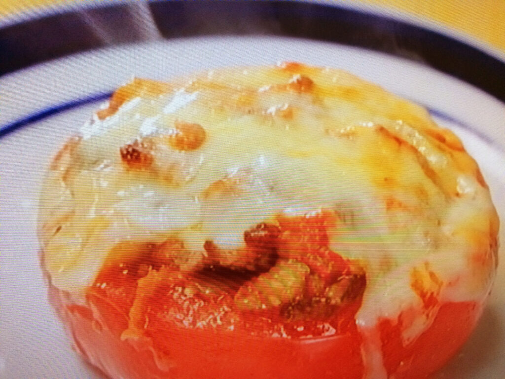 【相葉マナブ】トマトのまるごとグラタンのレシピ・小峠英二（バイきんぐ）・澤部佑（ハライチ）・相葉雅紀