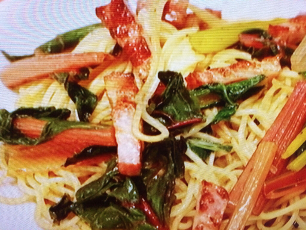 【相葉マナブ】スイスチャードのペペロンチーノのレシピ・小峠英二（バイきんぐ）・澤部佑（ハライチ）・相葉雅紀