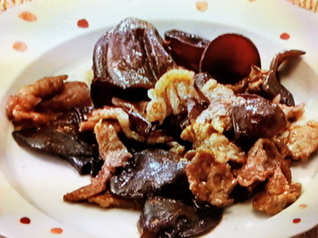 【おかずのクッキング】牛肉ときくらげのピリ辛炒めのレシピ・土井善晴