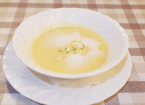 ミキサーで作る万能クリームソースのスープ