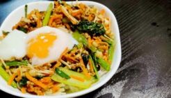 バゲットのレシピ・韓国風ビビンバ TKG卵かけご飯