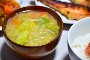 きょうの料理のレシピ・野菜たっぷりみそ汁