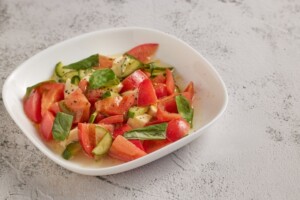 DAIGOも台所のレシピ・ハムのフレッシュ・トマトソース