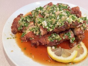 青空レストランのレシピ・油淋鶏（タイバジル）