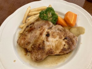 あさイチのレシピ・豚ロース肉のブーランジェ風